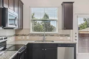 1200 S 10th St, Pflugerville, TX 78660 - Photo 11