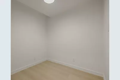5210 Gladstone Drive, Austin, TX 78723 - Photo 27