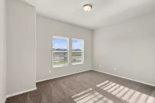 140 Wind Hl, Jarrell, TX 76537 - Photo 29