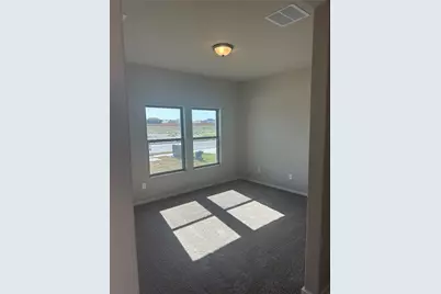 140 Wind Hill, Jarrell, TX 76537 - Photo 13