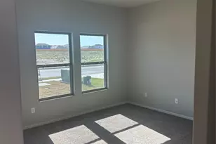 140 Wind Hl, Jarrell, TX 76537 - Photo 13