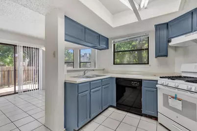 7802 Topawa Cove #B, Austin, TX 78729 - Photo 11