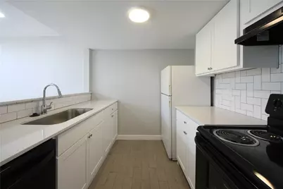 1600 West Avenue #17, Austin, TX 78701 - Photo 9