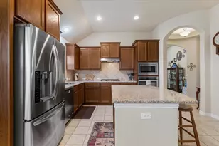 221 Joseph Dr, Buda, TX 78610 - Photo 11