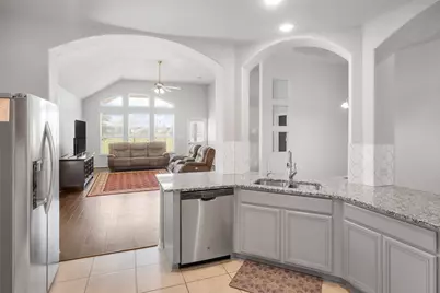 717 Old Settlers Drive, San Marcos, TX 78666 - Photo 7
