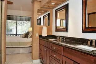 7122 Wood Hollow Dr, Austin, TX 78731 - Photo 13