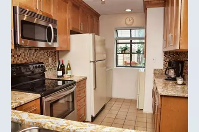 7122 Wood Hollow Drive #10, Austin, TX 78731 - Photo 9