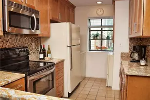 7122 Wood Hollow Dr, Austin, TX 78731 - Photo 9