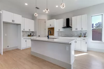 120 N Pohakea Drive, Bastrop, TX 78602 - Photo 9