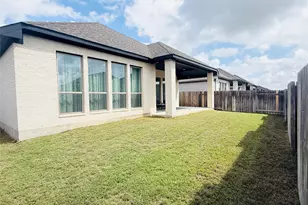 185 King Haakon Bay Dr, Kyle, TX 78640 - Photo 27