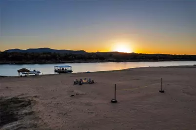 4306 River Oaks Drive, Kingsland, TX 78639 - Photo 13