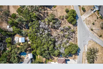 401 Cargill Drive, Briarcliff, TX 78669 - Photo 3