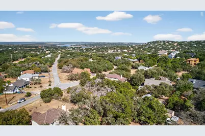 401 Cargill Drive, Spicewood, TX 78669 - Photo 5