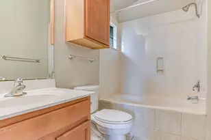 1481 E Old Settlers Blvd, Round Rock, TX 78664 - Photo 7