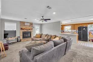 1080 League Line Rd, Paige, TX 78659 - Photo 11