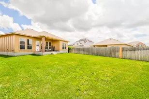 717 Friars Tuck Dr, Temple, TX 76502 - Photo 33