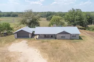 9019 FM86, Lockhart, TX 78644 - Photo 9