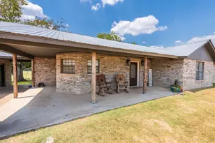 9019 FM86, Lockhart, TX 78644 - Photo 11