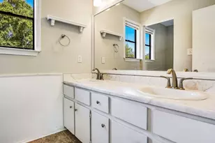 7700 Wakefield Dr, Austin, TX 78749 - Photo 9