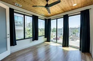 1902 S L Davis Ave, Austin, TX 78702 - Photo 13