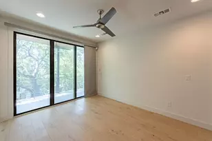 1902 S L Davis Ave, Austin, TX 78702 - Photo 15