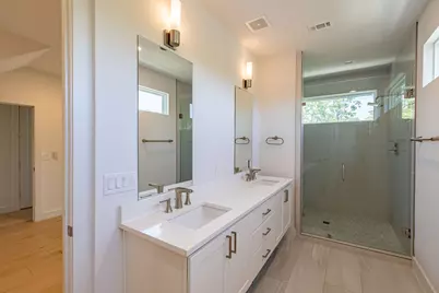 1902 Sl Davis Avenue #1, Austin, TX 78702 - Photo 17