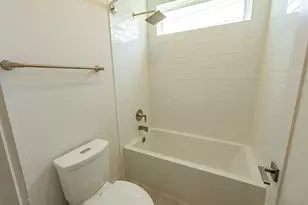 1902 S L Davis Ave, Austin, TX 78702 - Photo 21