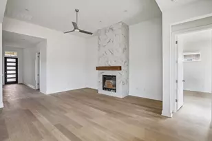 206 San Saba Dr, Buda, TX 78610 - Photo 3