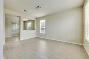 1800 Arborside Dr, Austin, TX 78754 - Photo 5