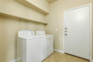 1800 Arborside Dr, Austin, TX 78754 - Photo 21