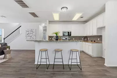 10504 Beard Avenue, Austin, TX 78748 - Photo 9