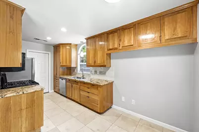 10417 Firethorn Lane, Austin, TX 78750 - Photo 11