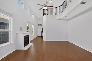 907 Sleepy Dell Ln, Austin, TX 78748 - Photo 11