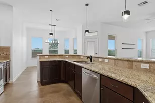173 Kipahulu Dr, Bastrop, TX 78602 - Photo 11