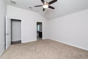 136 Mistflower Ln, Kyle, TX 78640 - Photo 11