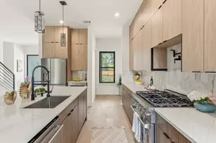 2300 Bluebonnet Ln, Austin, TX 78704 - Photo 11