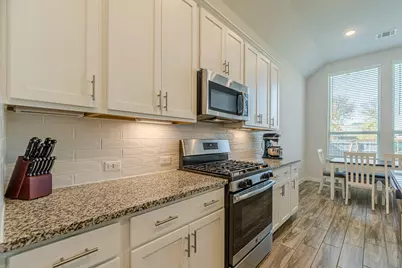 148 Emerald Green Road, San Marcos, TX 78666 - Photo 9