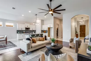 20028 Rhiannon Ln, Pflugerville, TX 78660 - Photo 3