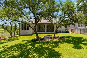 333 Knockout Rose Dr, San Marcos, TX 78666 - Photo 5