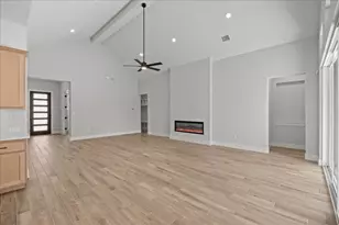 123 Seaside Sparrow Wy, Kyle, TX 78640 - Photo 9