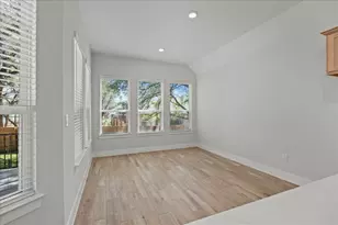 123 Seaside Sparrow Wy, Kyle, TX 78640 - Photo 7