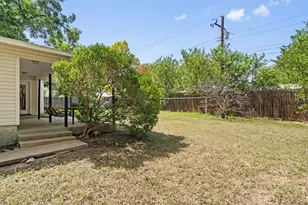 4402 Terrilance Dr, Austin, TX 78741 - Photo 21