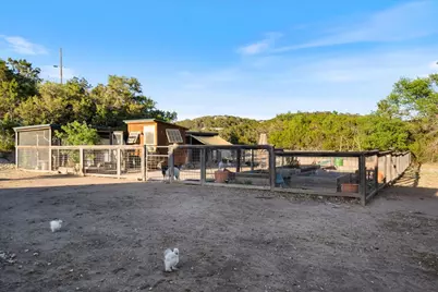 19801 Adrian Way, Jonestown, TX 78645 - Photo 33