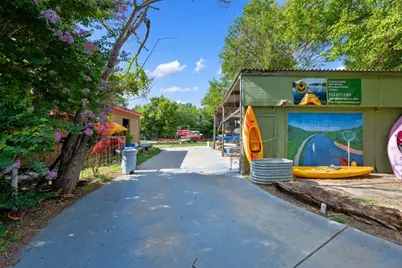 1409 Chestnut Street, Bastrop, TX 78602 - Photo 27