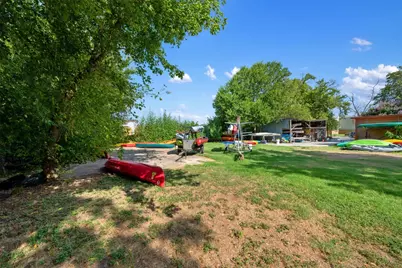 1409 Chestnut Street, Bastrop, TX 78602 - Photo 17