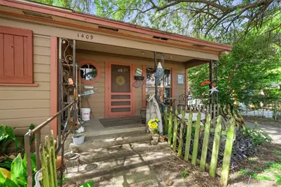 1409 Chestnut Street, Bastrop, TX 78602 - Photo 9