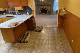 7001 Twin Crest Dr, Austin, TX 78752 - Photo 3