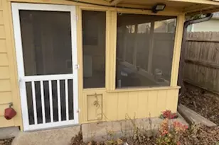 7001 Twin Crest Dr, Austin, TX 78752 - Photo 9