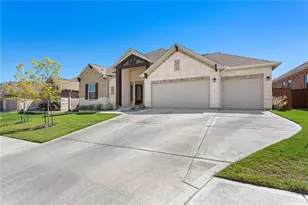 308 Milano Dr, Liberty Hill, TX 78642 - Photo 3