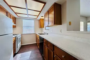 9303 Kempler Dr, Austin, TX 78748 - Photo 13